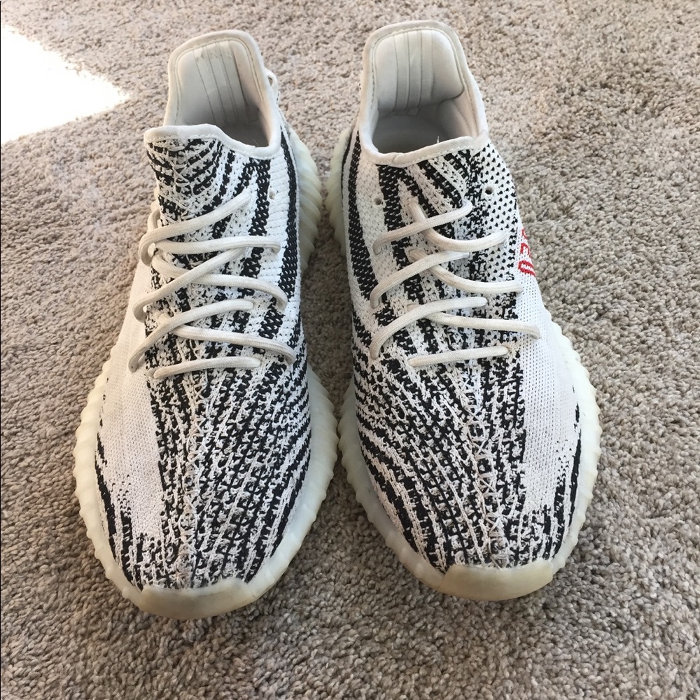 Yeezy boost 350 V2 Zebra Size 11